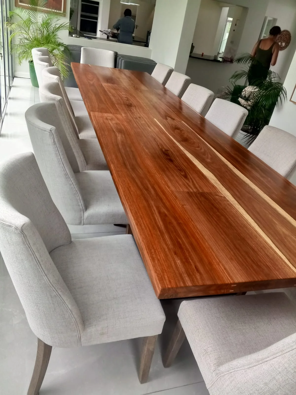 14 Seater Dining Table